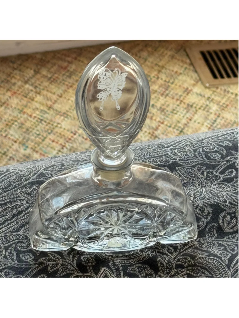 Vintage Avon Moonwind Cologne Butterfly Cut Glass Decanter Bottle 4 oz
